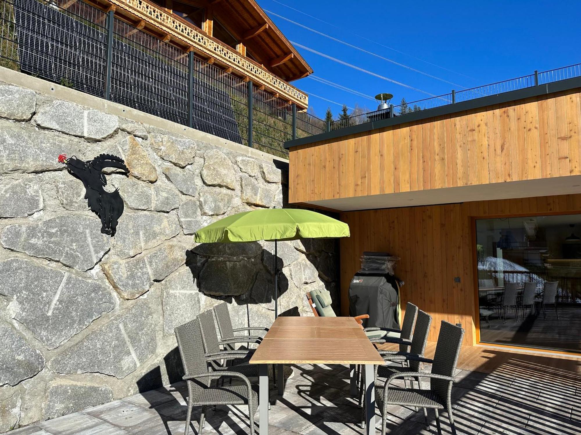 Exklusives Chalet-Haus Mit Gletscherblick Neukirchen am Großvenediger Exterior photo